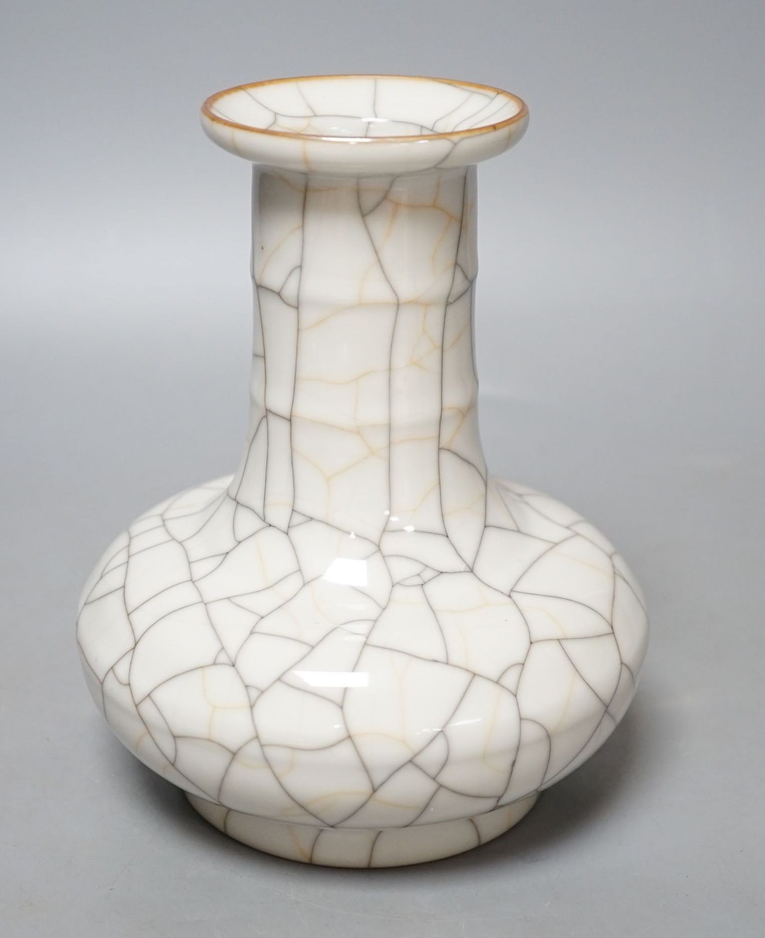 A Chinese crackle glaze vase - 18cm tall